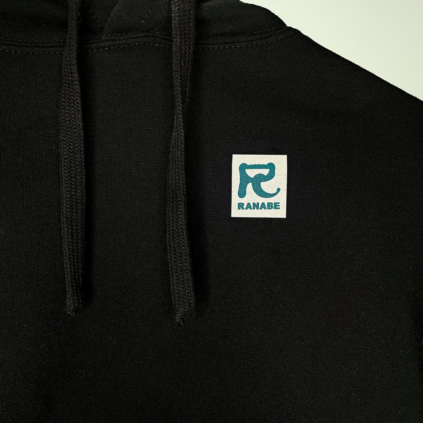 Cropped Hoodie // Rana Queen Rosa